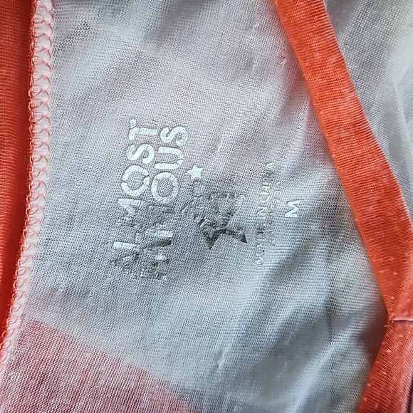 Almost Famous Super Soft Good Luck Elephant Baseball Style Top size med - Picture 5 of 9